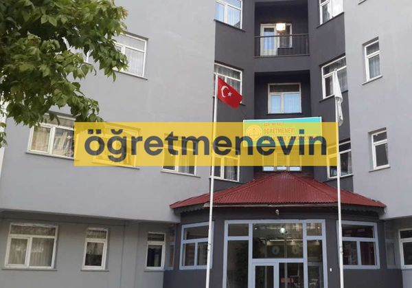 Ağrı Merkez Öğretmenevi