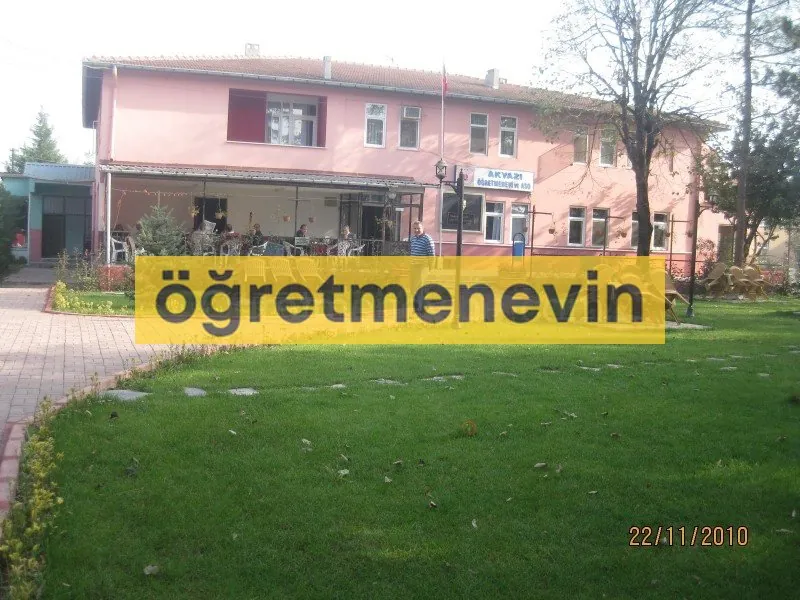Akyazı Öğretmenevi fotoğraf 1