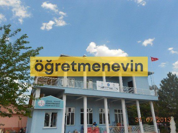 Pazarlar Öğretmenevi fotoğraf 1