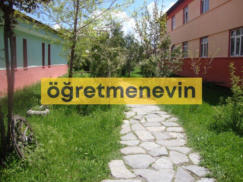 Tutak Öğretmenevi fotoğraf 1